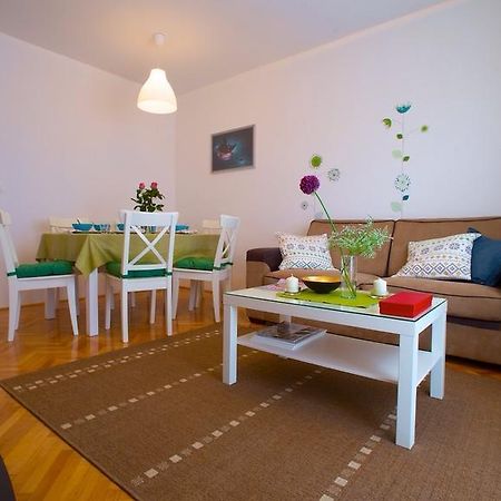 Luxe 3BR Apartment Split Cameră foto